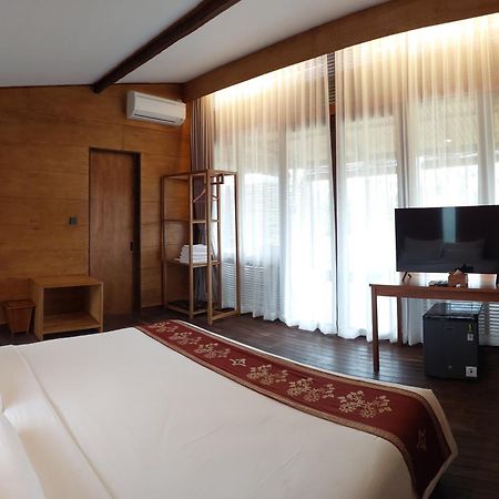 Teras Hotel Ijen Banyuwangi Ngoại thất bức ảnh